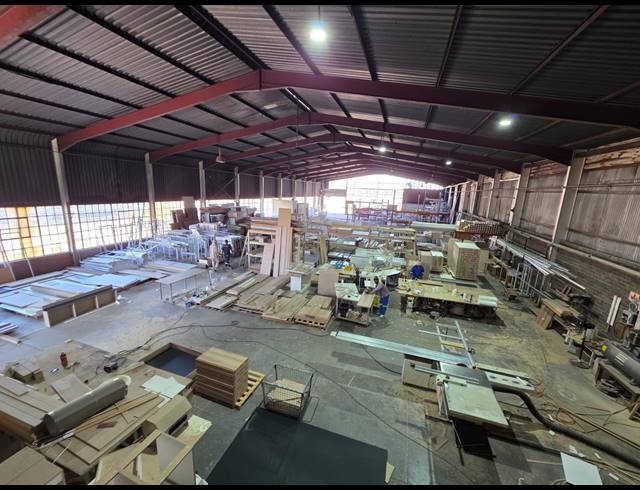 1,500M² WAREHOUSE TO LET IN ALRODE